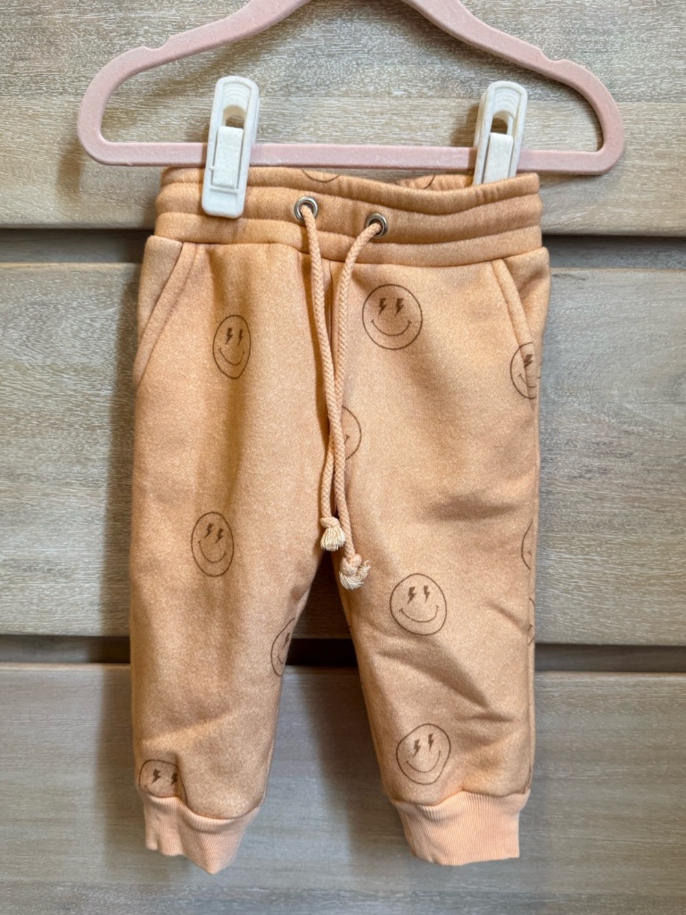 NWOT Smiley Face Baby Joggers